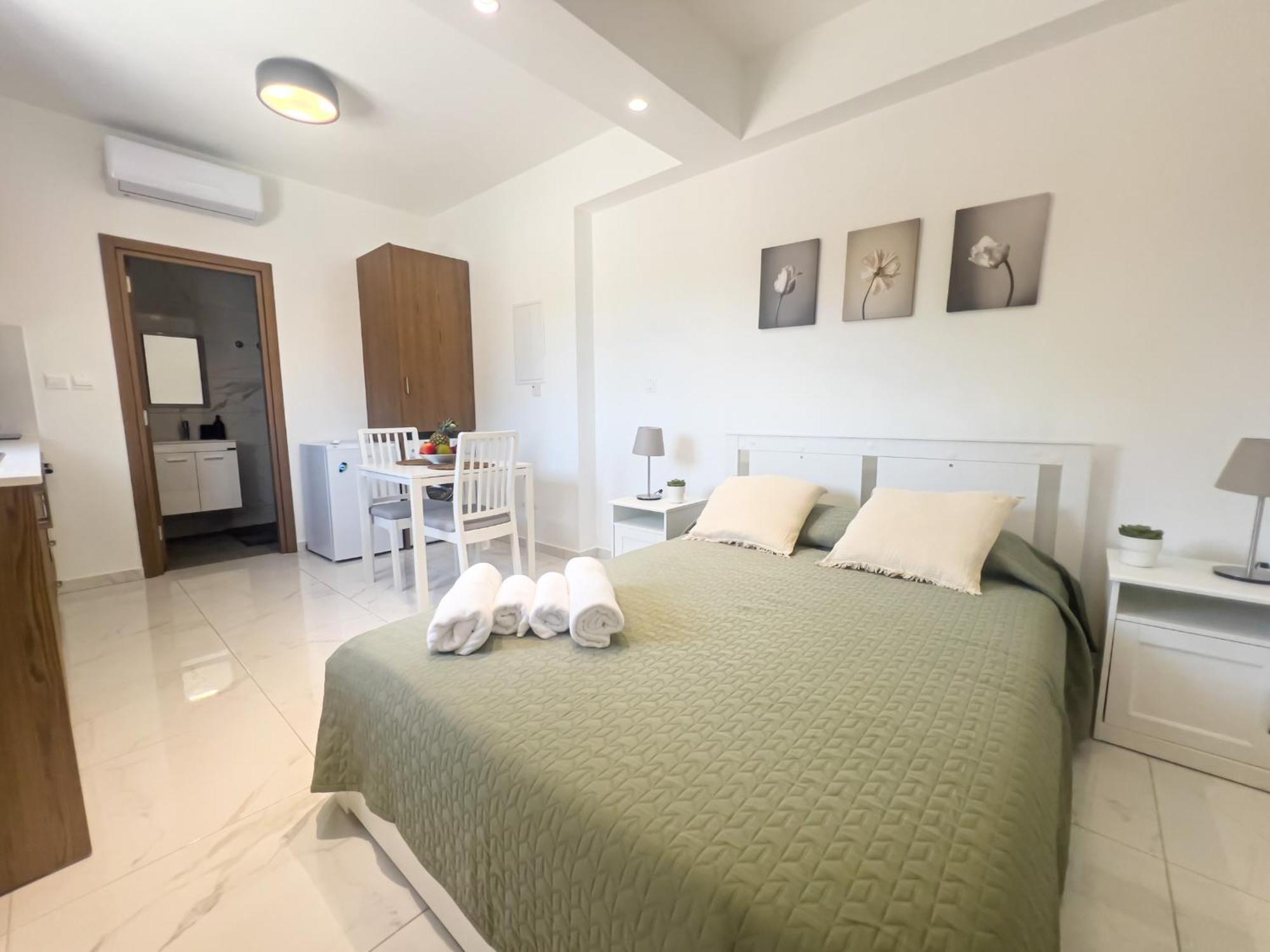 Musan Boutique Apartments Айя Напа Стая снимка